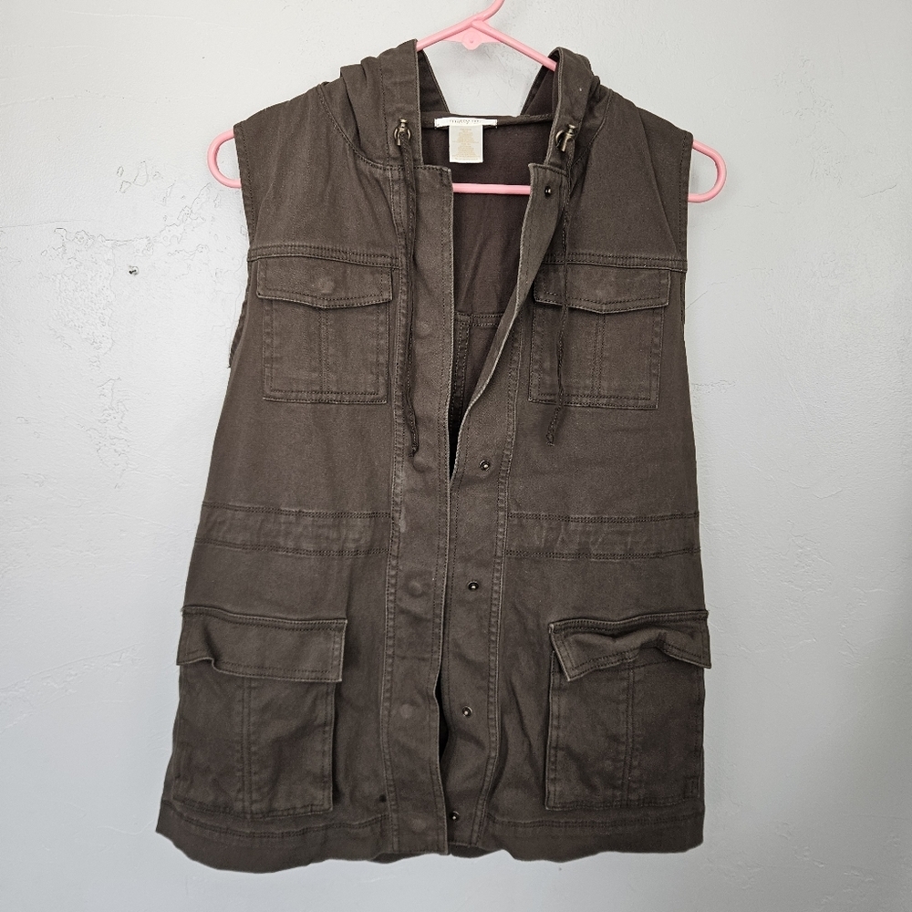 Sleeveless Hooded Utility Vest in Dark Olive Green Women's XS Matty M Grunge Top